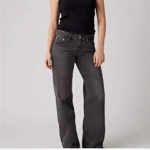 Levi’s Low Pro Straight